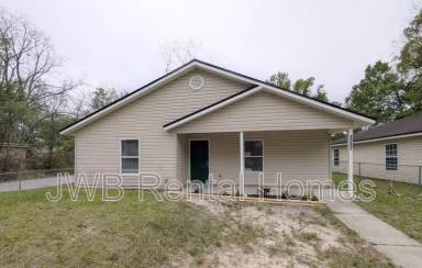 Main picture of 5202 Potomac Ave