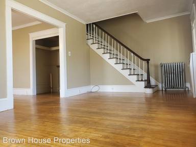 Main picture of 32 Gold St