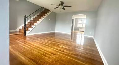 Main picture of 2440 Cedar Ln