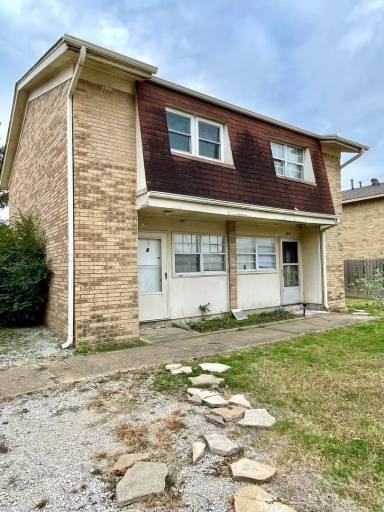 Main picture of 3011 Fairview Dr