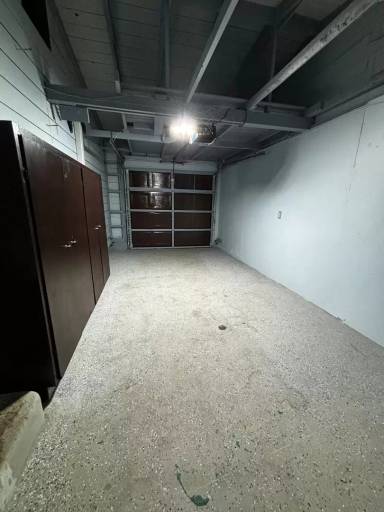 Main picture of 1174 Hiatt St