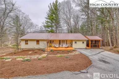 Main picture of 321 Owens Dr