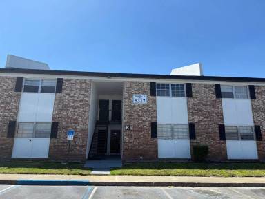 Main picture of Grove Park Condominium