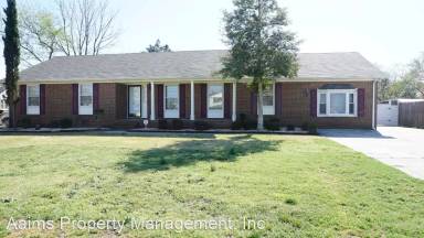 Main picture of 260 Old Farm Rd