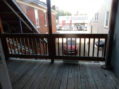 Main picture of 1075 Philadelphia St