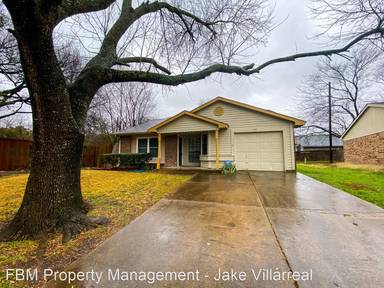 Main picture of 117 Quebec Cir