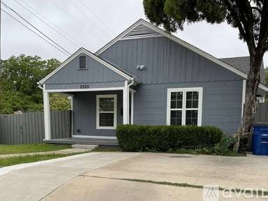 Main picture of 2503 Gilford St