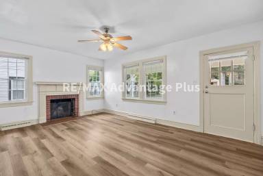 Main picture of 303 S Virginia St