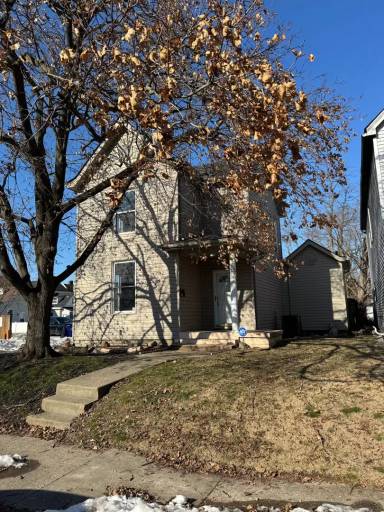 Main picture of 742 Fairview Ave