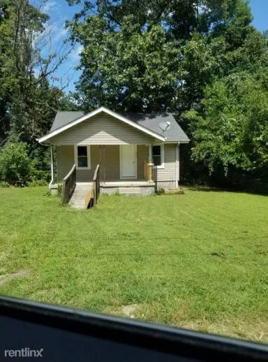 Main picture of 911 Newlin Pl