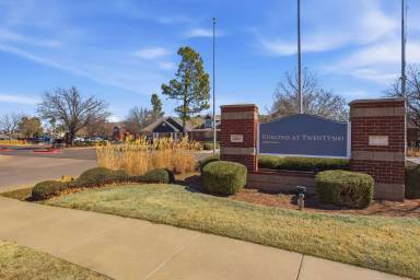 Main picture of Edmond at Twenty500