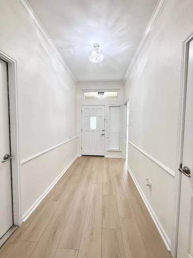 Main picture of 236 Almond Dr
