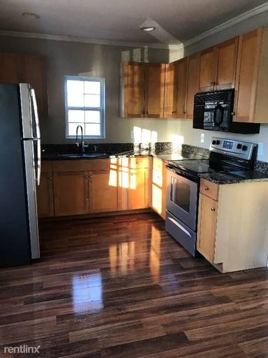 Main picture of 526 Locust St