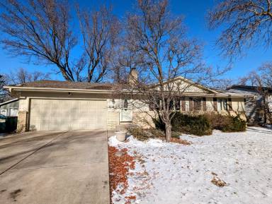 Main picture of 841 Ballantyne Ln NE