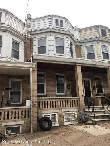 Main picture of 1208 Maple St