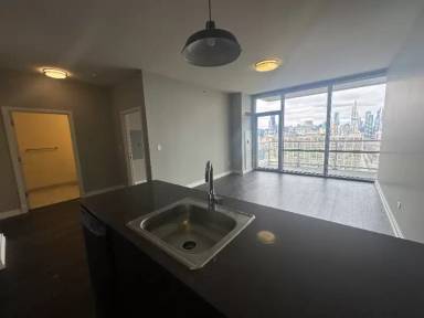 Main picture of 2116 S Indiana Ave