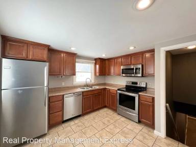 Main picture of 5712 W 15th St