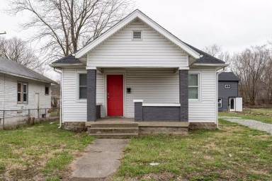 Main picture of 3319 W 9th St