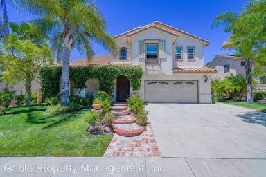 Main picture of 28488 Falcon Crest Dr