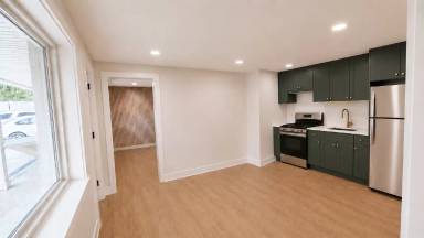 Main picture of 551 Elm St