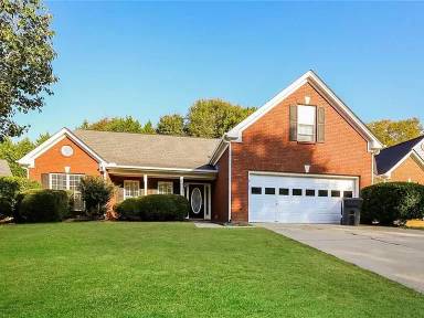 Main picture of 1055 Chapel Hill Dr