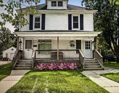Main picture of 139 Gallup St