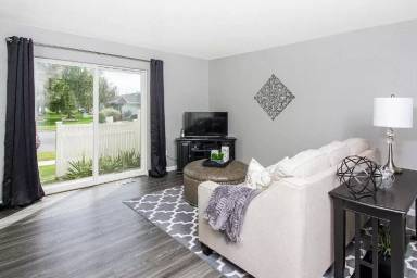 Main picture of 626 S 38th St W
