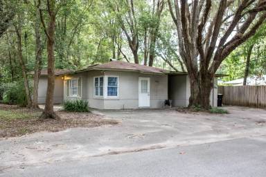 Main picture of 2712 NW 1st Ave