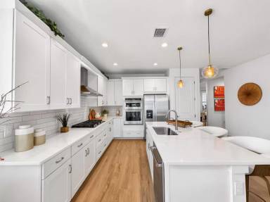 Main picture of 8841 Oceana Way
