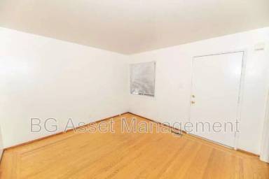 Main picture of 3023 Yolo Ave