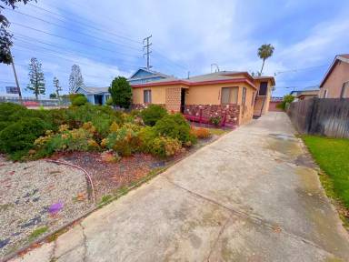 Main picture of 12506 Kornblum Ave