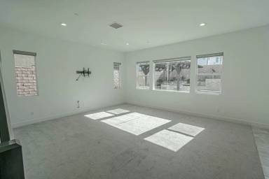 Main picture of 19172 Malabar St