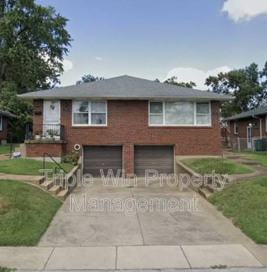 Main picture of 937 Chain of Rocks Dr