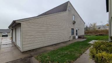 Main picture of Cedar Village