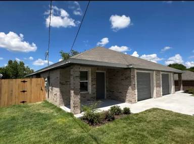 Main picture of 205 Elbert Ln