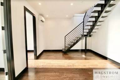 Main picture of 340 Irving Ave