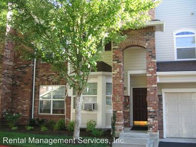 Main picture of 1000 NE 63rd Way