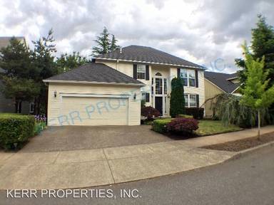 Main picture of 16082 SE Flavel Dr