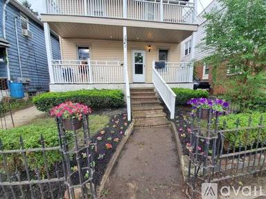 Main picture of 1913 Coltman Rd