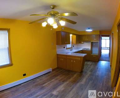 Main picture of 2843 N Monitor Ave