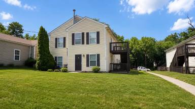 Main picture of 2702 Greenwood Ave