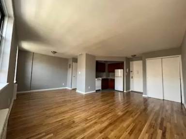 Main picture of 8396 118th St