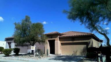 Main picture of 2496 N Avenida Mena