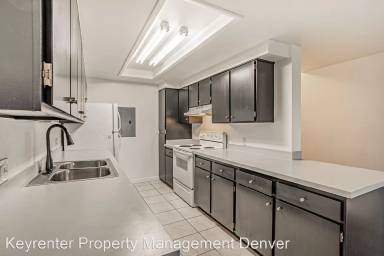 Main picture of 2929 W Floyd Ave Condos