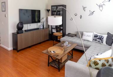Main picture of 283 College View Dr