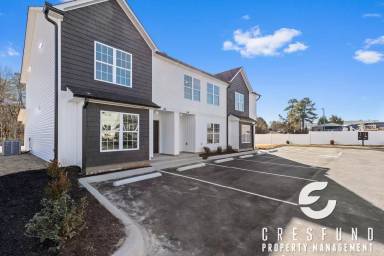 Main picture of 130 Chapel Hill Rd