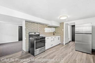 Main picture of 133 Glenmore Ave