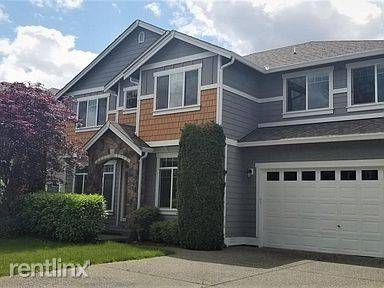 Main picture of 129 185th Pl SW