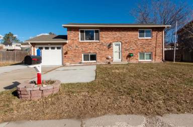 Main picture of 4405 Ocean Ave