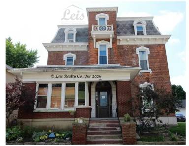 Main picture of 423 W 4th St